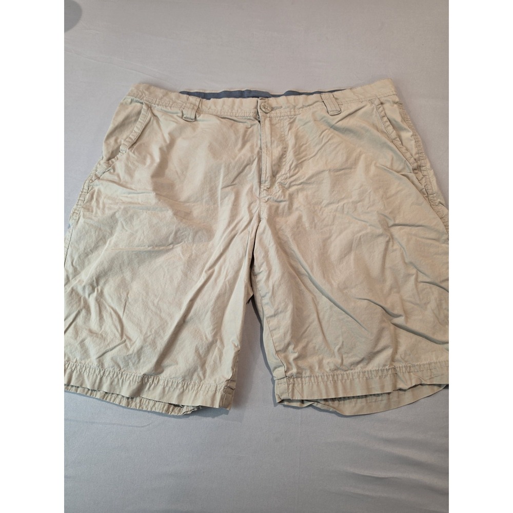 Colombia Men's Size 34 Waist Khaki Golf Shorts Light Weight Cotton Beige Hiking